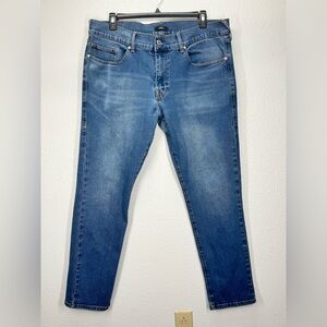 True Religion Geno SN Relaxed Slim Size 40 Style #108373